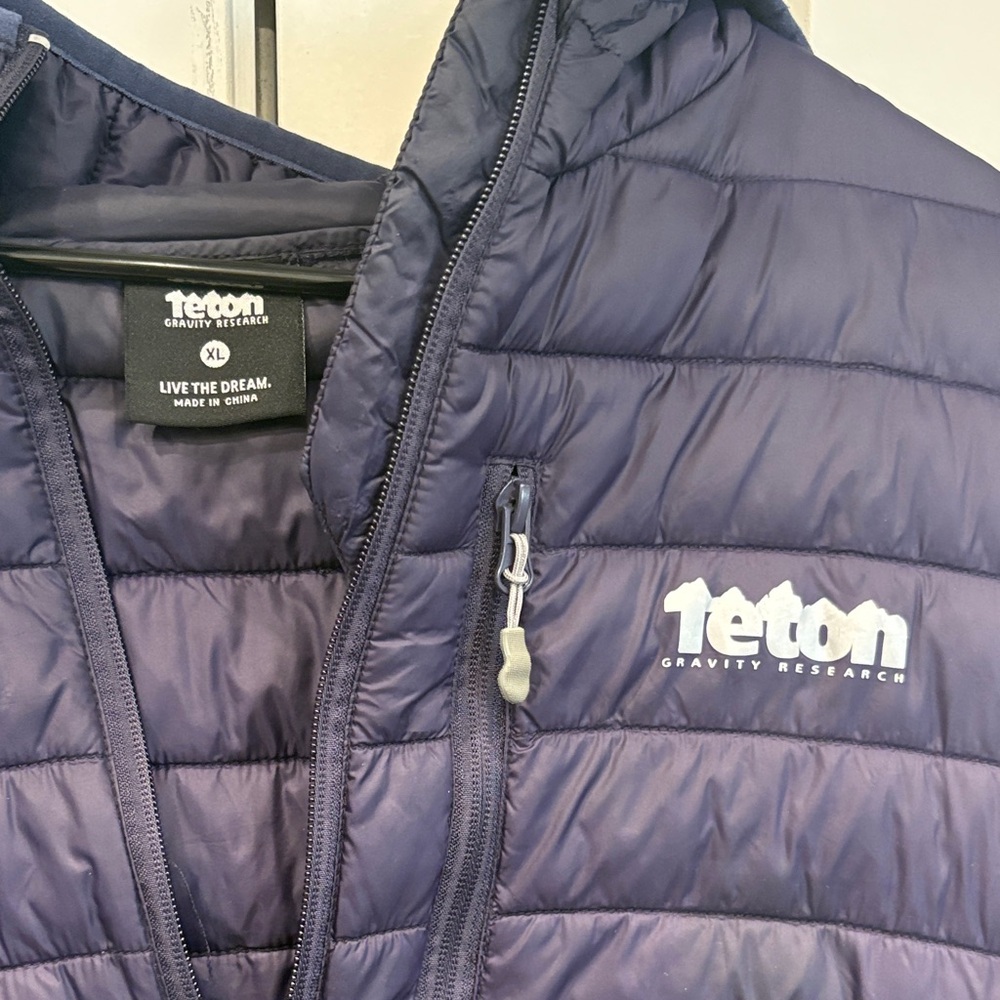 Teton Navy Puffer Jacket - Picture 2 of 5